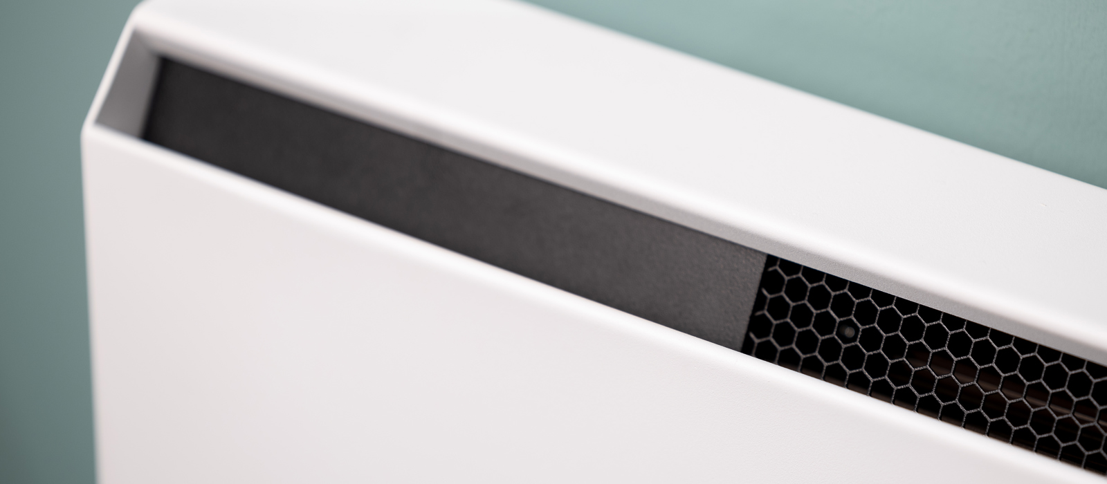 Jaga Bnz Wand Detail 02